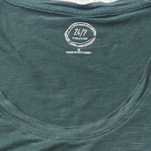 24/7 Maurices Women’s Top size S - Picture 7 of 9